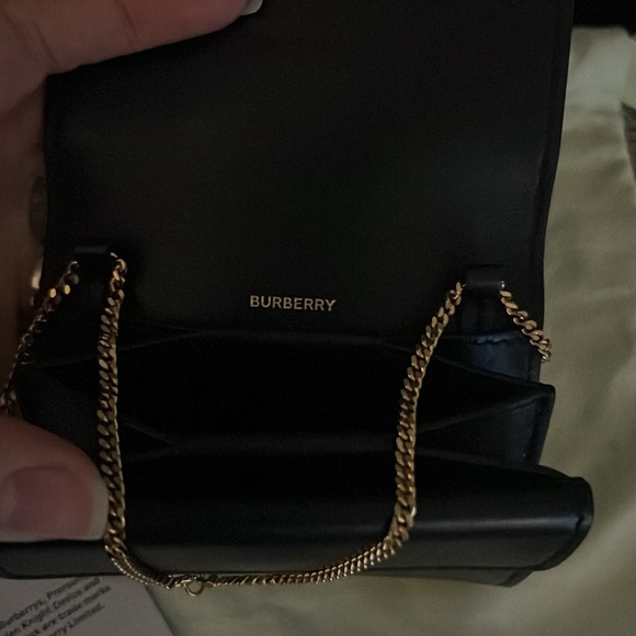 🖤BURBERRY JESSIE MINI wallet on chain🖤 With chain! Can be removed ! New! - Picture 7 of 7
